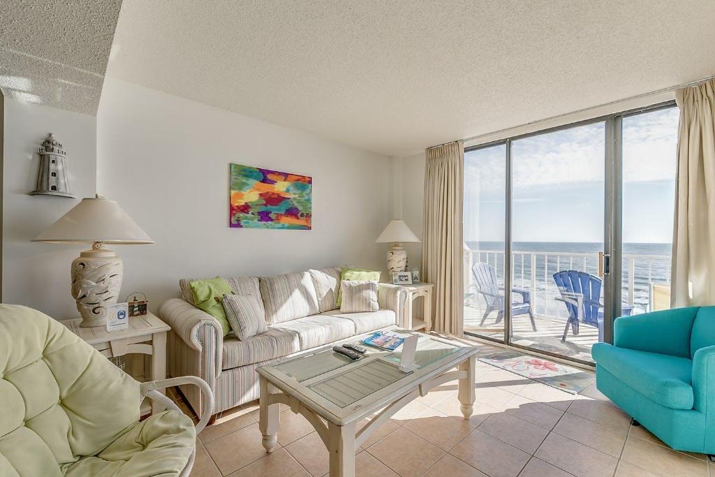 Crescent Sands WH C6 - Comfortable Oceanfront Condo with beautiful views and pool - image 3